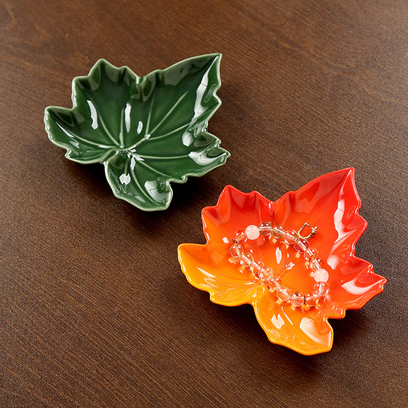 Ceramic JewelryDish Maple Leaf - огляд і ціна Fiddle Leaf Fig